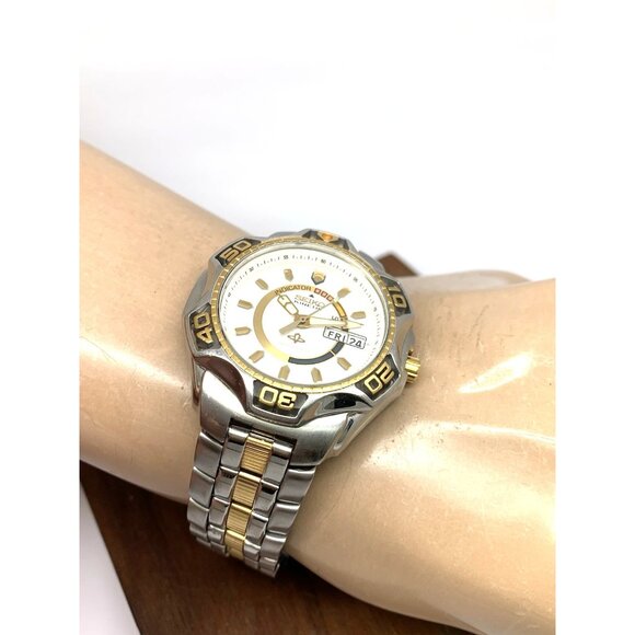 Seiko Men's Watch 5M43-0A39 Sports 100 Kinetic Day Date Two Tone Steel 40mm - Picture 6 of 15